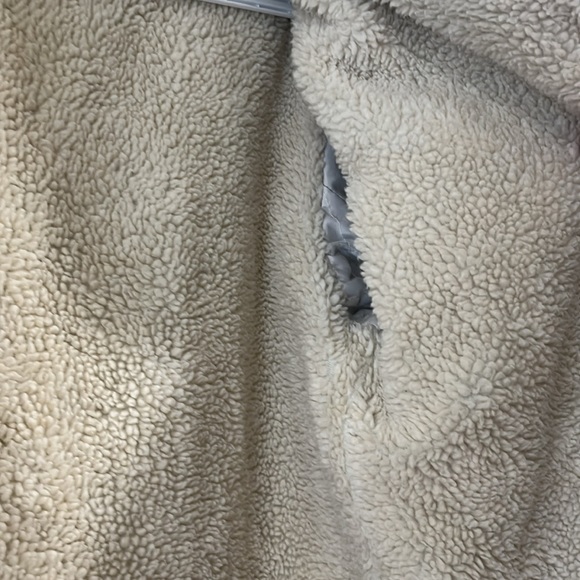 Old Navy Sherpa Jean Jacket size L TALL - Picture 3 of 5